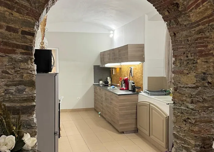 Centre Historique Apartment *